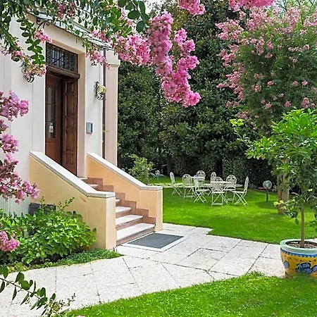 Lejlighedshotel Mainard 4*
